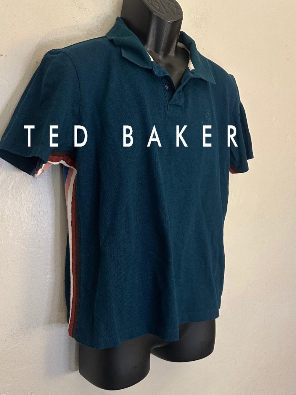 Ted Baker Side Stripe Polo Ted size 3 ~ Large 22" armpit to armpit Gently worn